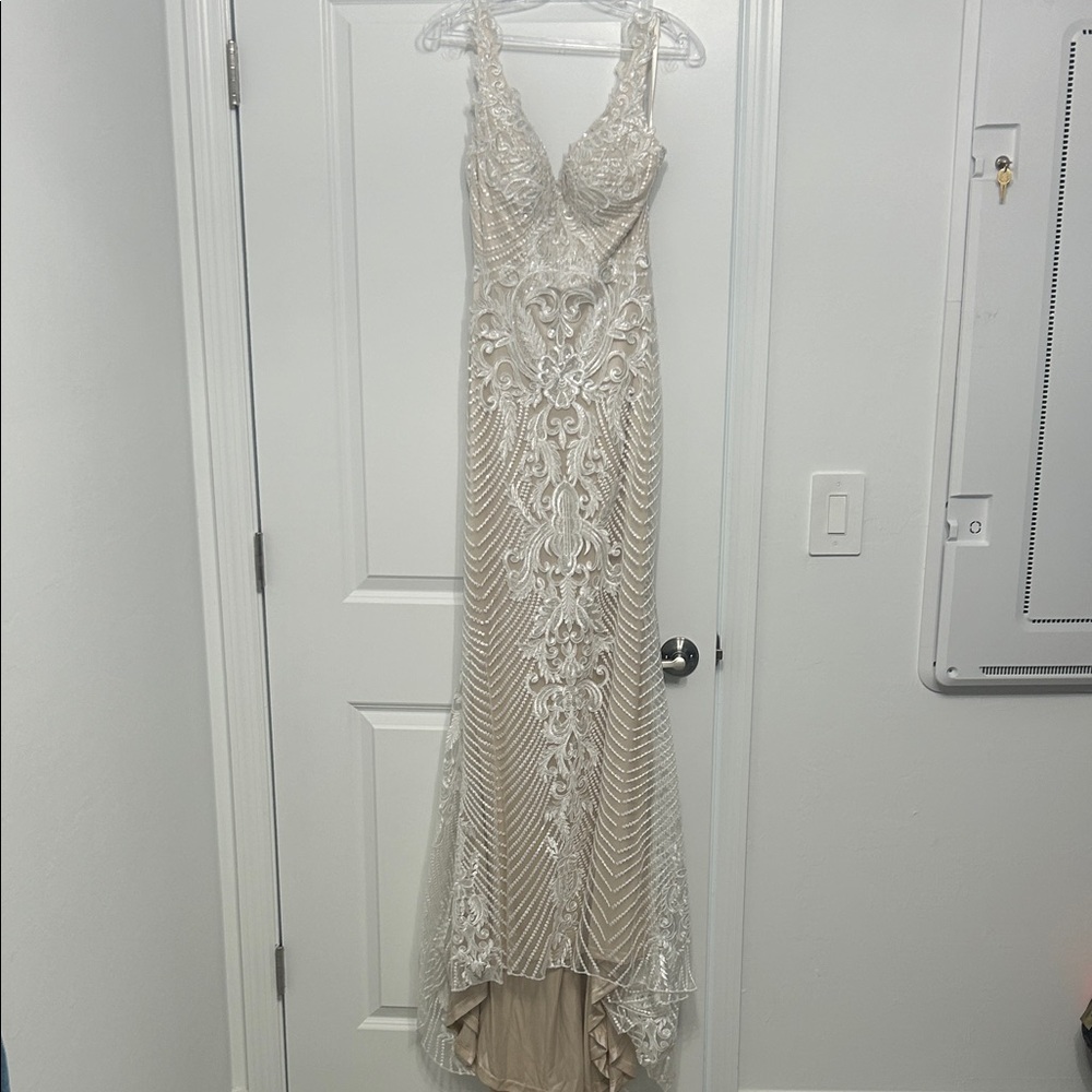 Dave & Johnny Cream Lace Wedding Dress